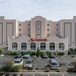 Quality Ocean Beachfront Inn